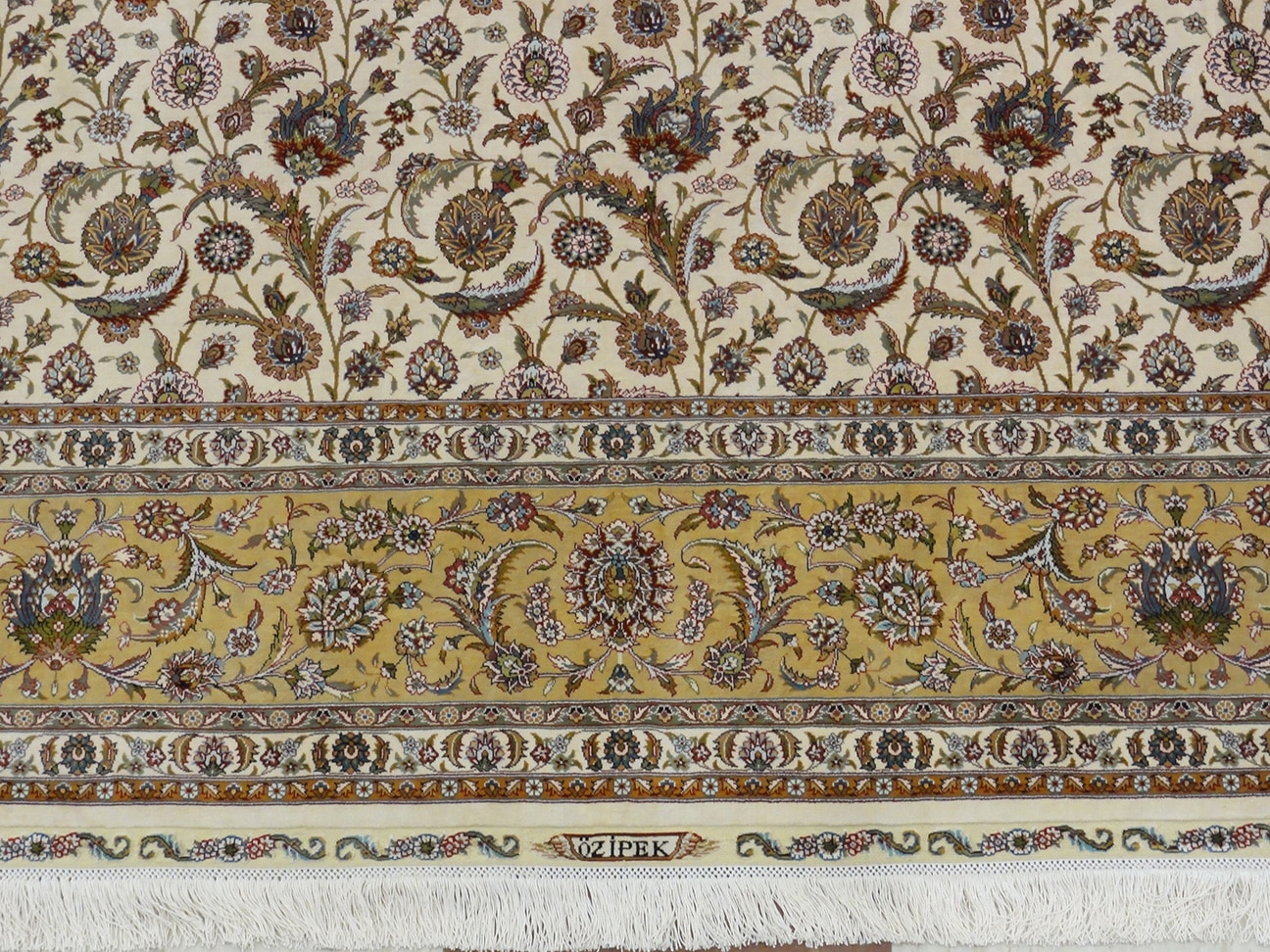 TURKISH ALL SILK SIGNED OZIPEK 6.8 X 9.10 - Image 2