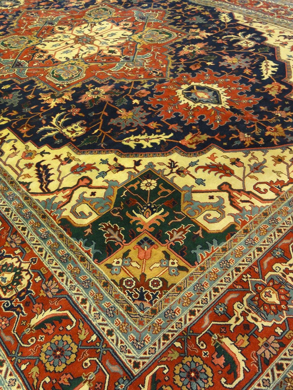 INDIA OVERSIZED HERIZ SERAPI 12 X 17.10 - Image 4