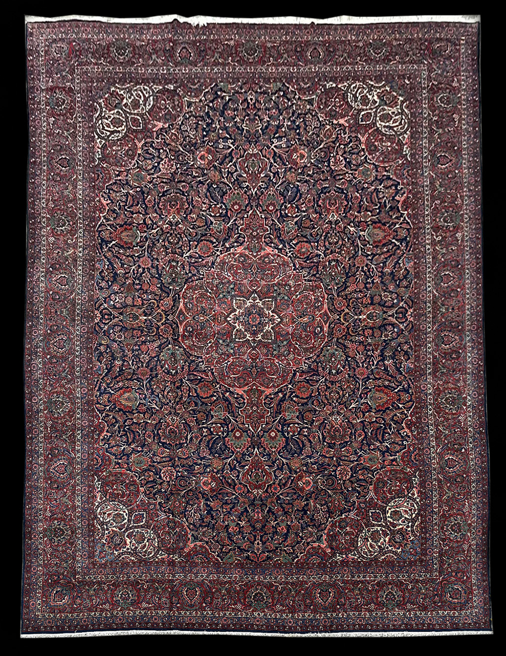 PERSIAN VERY FINE ANTIQUE PALACE SIZE KAZVIN 14 X 20.8