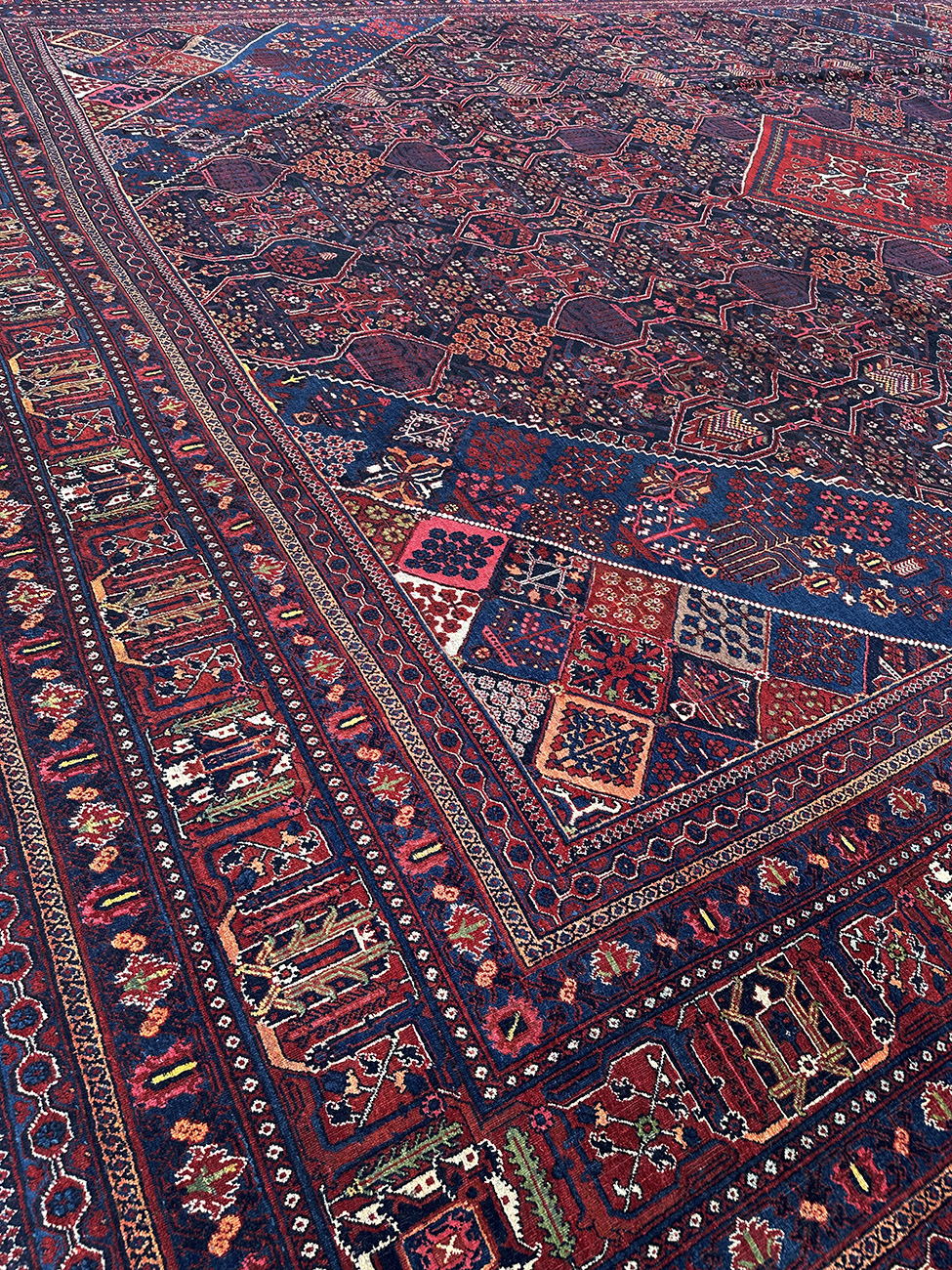 PERSIAN ANTIQUE MEI MEI JOSHAGHAN PALACE SIZE 16.9 X 21.7 - Image 6
