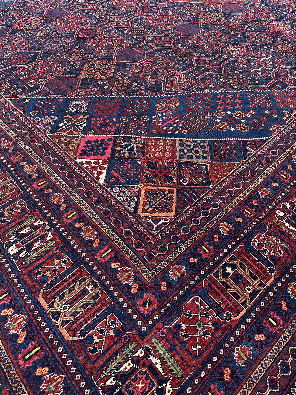 PERSIAN ANTIQUE MEI MEI JOSHAGHAN PALACE SIZE 16.9 X 21.7 - Image 7