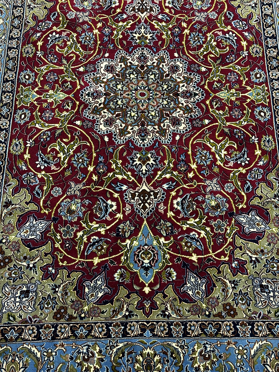 PERSIAN VINTAGE ESFAHAN 3.6 X 5 - SOLD - Image 3