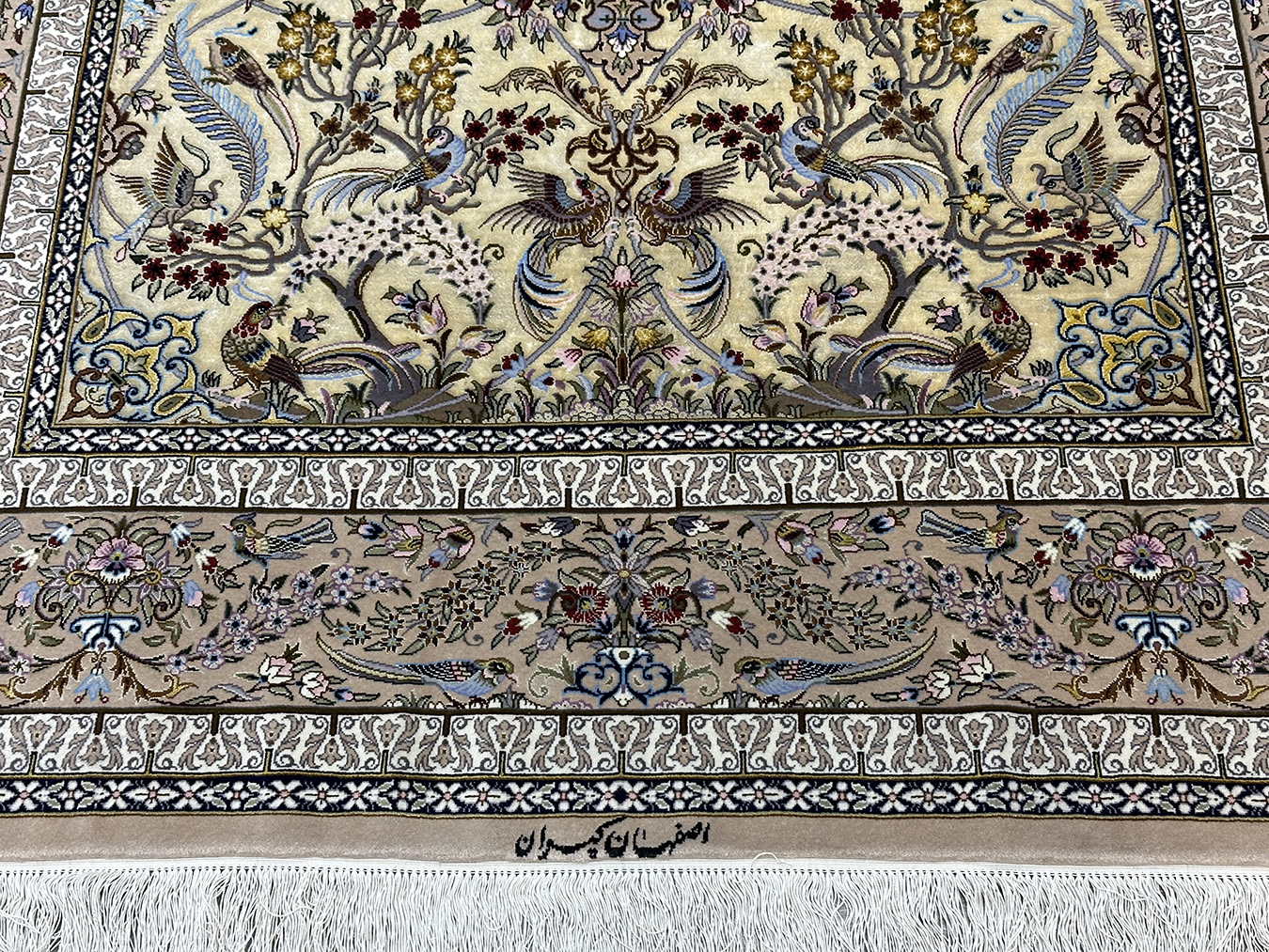 PERSIAN VINTAGE ISFAHAN MIHRAB DESIGN 4.11 X 7.6 - SOLD - Image 2