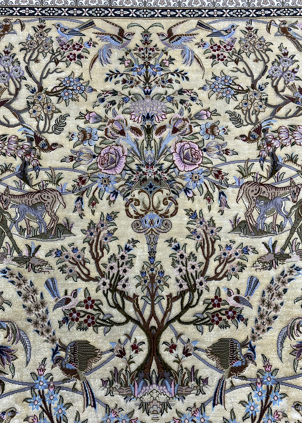 PERSIAN VINTAGE ISFAHAN MIHRAB DESIGN 4.11 X 7.6 - SOLD - Image 5