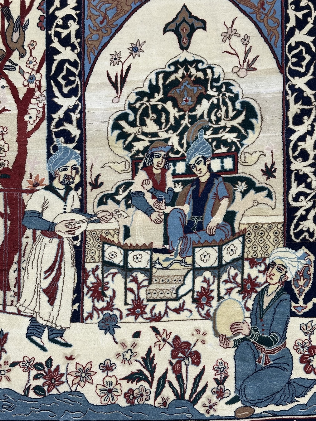 A VERY FINE PICTORIAL PERSIAN VINTAGE ISFAHAN SEIRAFIAN 2.4 X 3.10 - SOLD - - Image 4