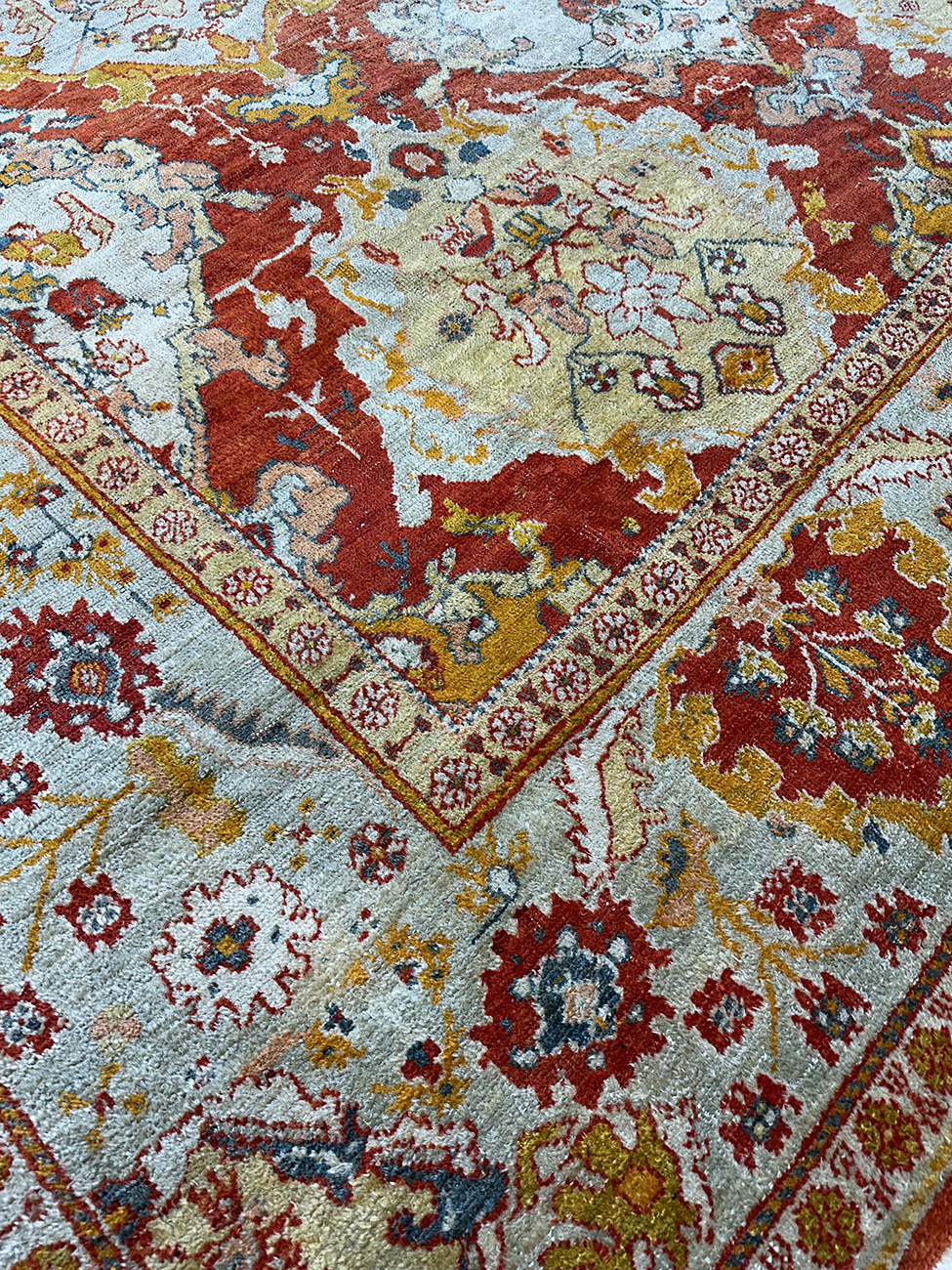 A TURKISH ANTIQUE OUSHAK EMBASSY SIZE 13.3 X 18.9 - Image 5