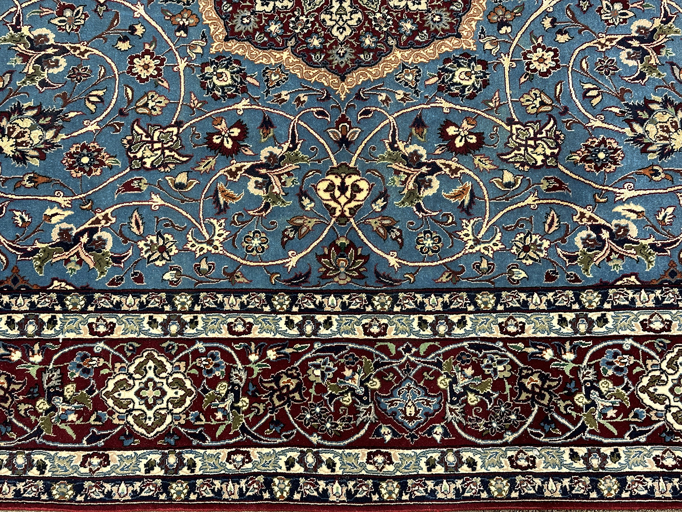 PERSIAN VINTAGE ISFAHAN SIGNED 5.1 X 8.1 - Image 4