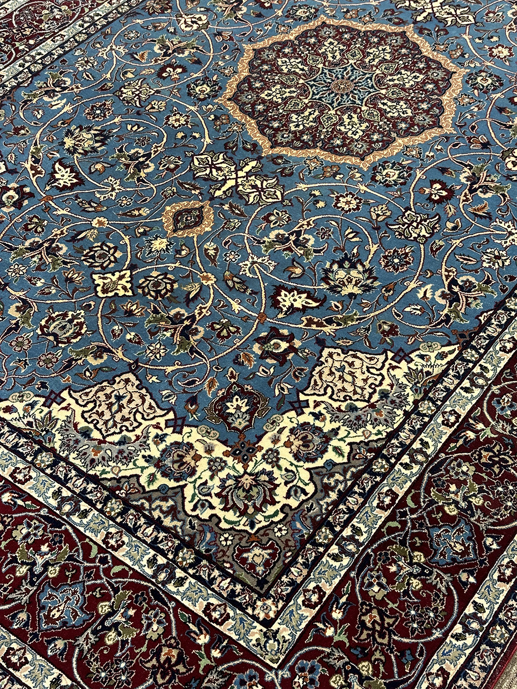 PERSIAN VINTAGE ISFAHAN SIGNED 5.1 X 8.1 - Image 5
