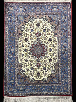 PERSIAN VINTAGE ISFAHAN "RAHMANIAN"  4.2 X 7.2